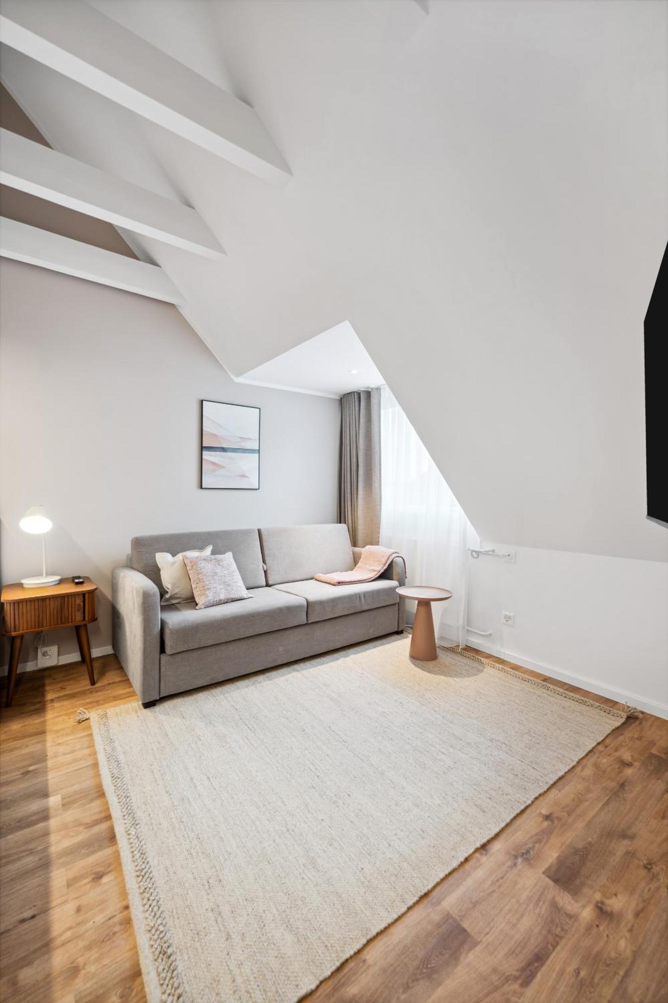 Limehome Basel Muenzgasse Exteriör bild